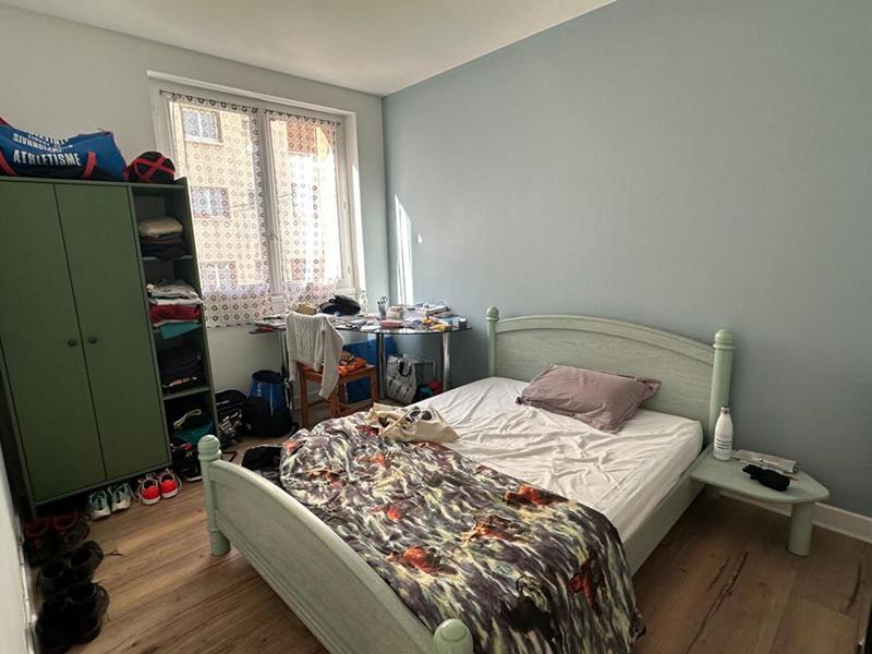 Appartement - 86 m² - 5 pièces