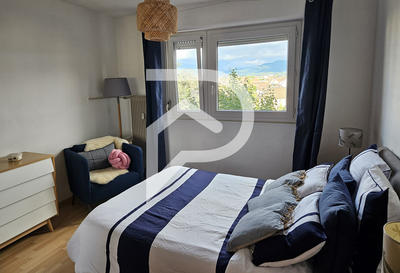 Appartement - 79 m² - 4 pièces