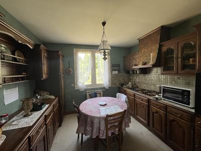 Maison - 80 m² - 7 pièces