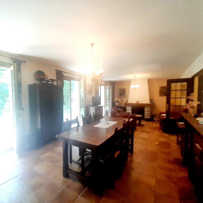 Maison - 133 m² - 7 pièces