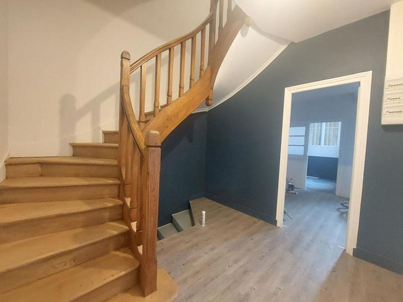 Appartement - 181 m² - 5 pièces