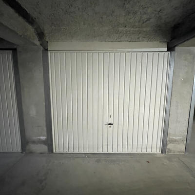 Parking / Garage - 14 m²