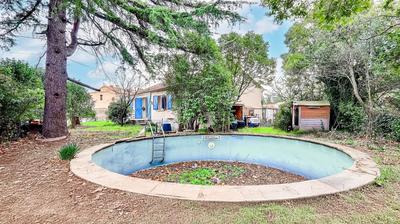 Villa - 90 m² - 4 pièces