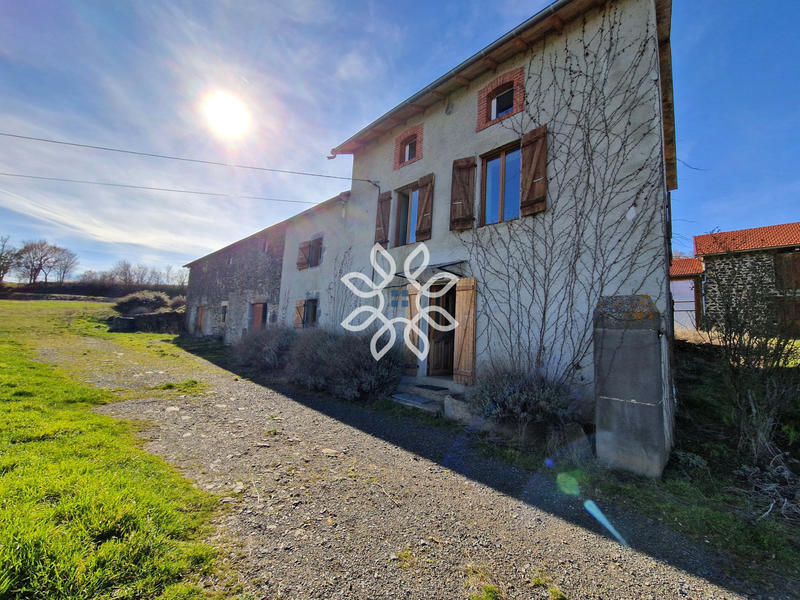 Maison - 110 m² - 7 pièces