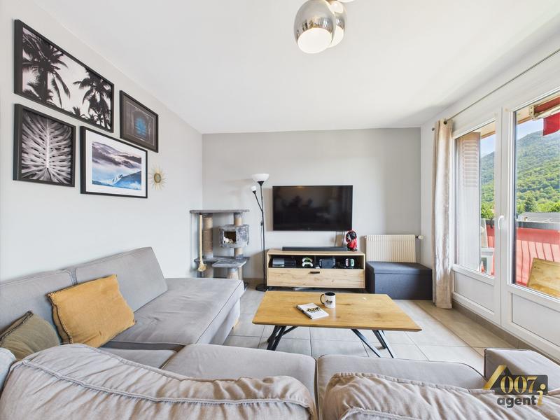 Appartement - 75 m² - 3 pièces