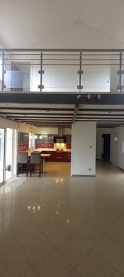 Villa - 181 m² - 4 pièces