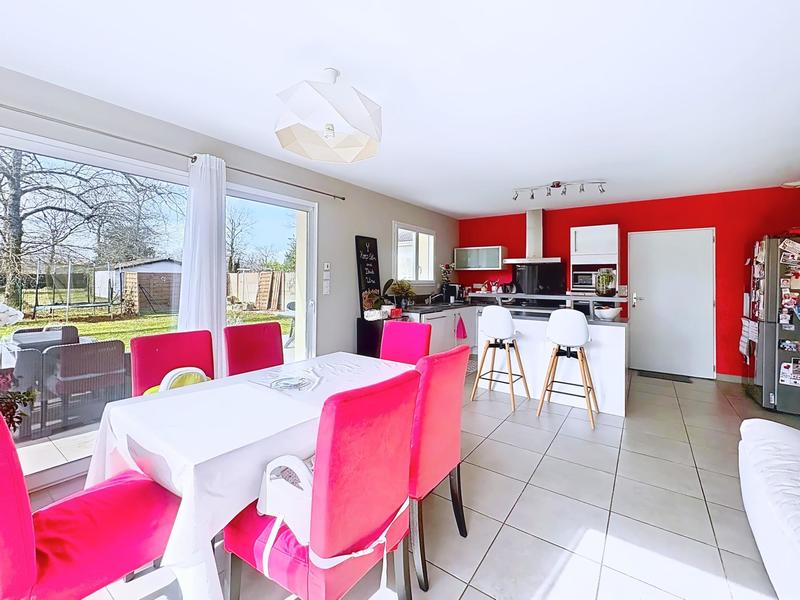 Maison - 85 m² - 4 pièces