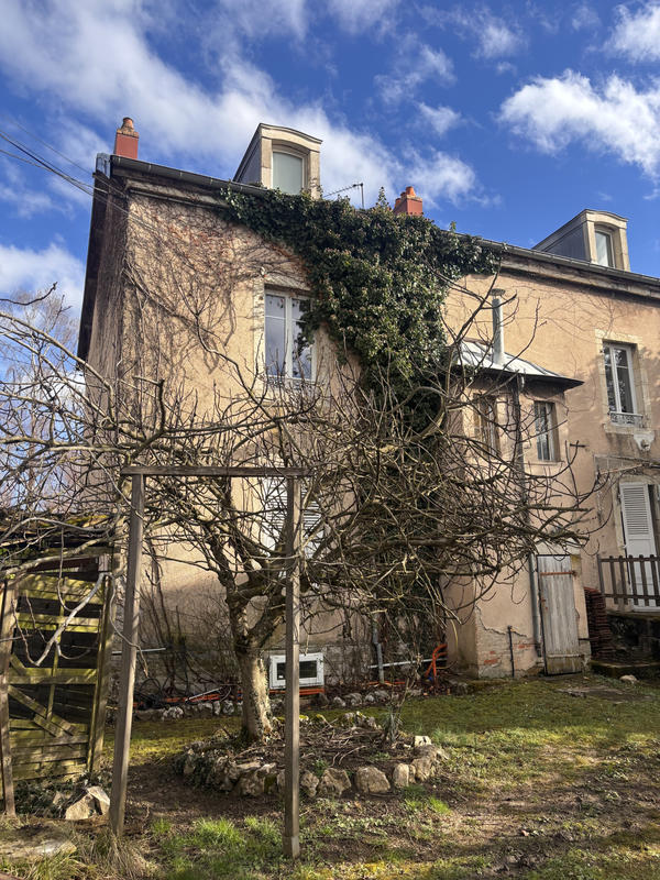 Appartement - 110 m² - 5 pièces