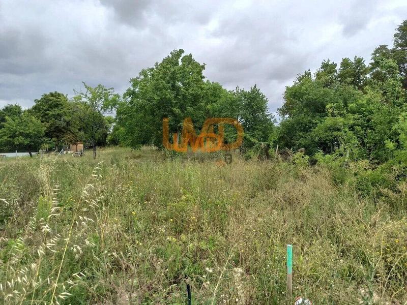 Terrain constructible - 772 m²