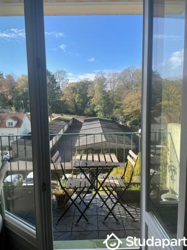 Chambre - 9 m² - 1 pièce