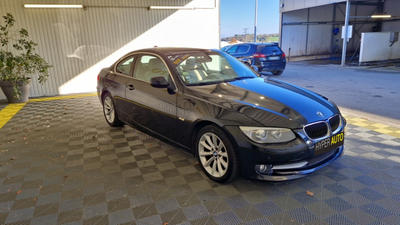 Bmw Série 3 Coupe E92 Lci 320d 184ch Luxe Steptronic a