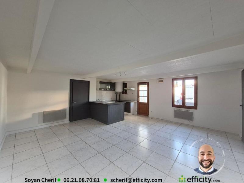 Immeuble - 250 m² - 11 pièces