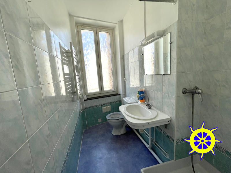 Maison ancienne - 185 m² - 7 pièces