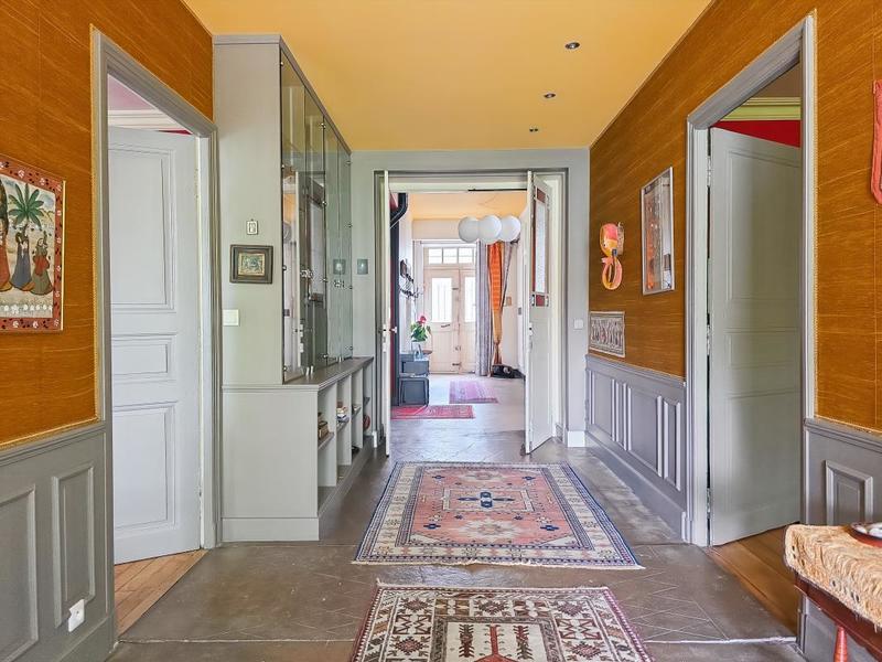 Maison de maîtres - 484 m² - 16 pièces