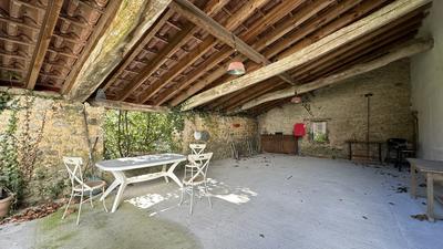 Maison - 277 m² - 8 pièces