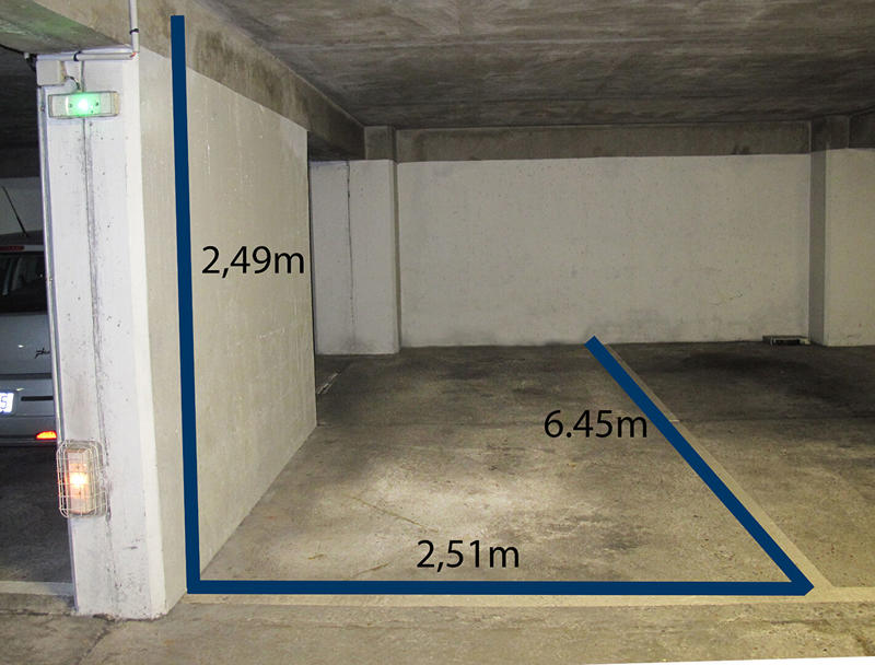 Parking - 16 m²
