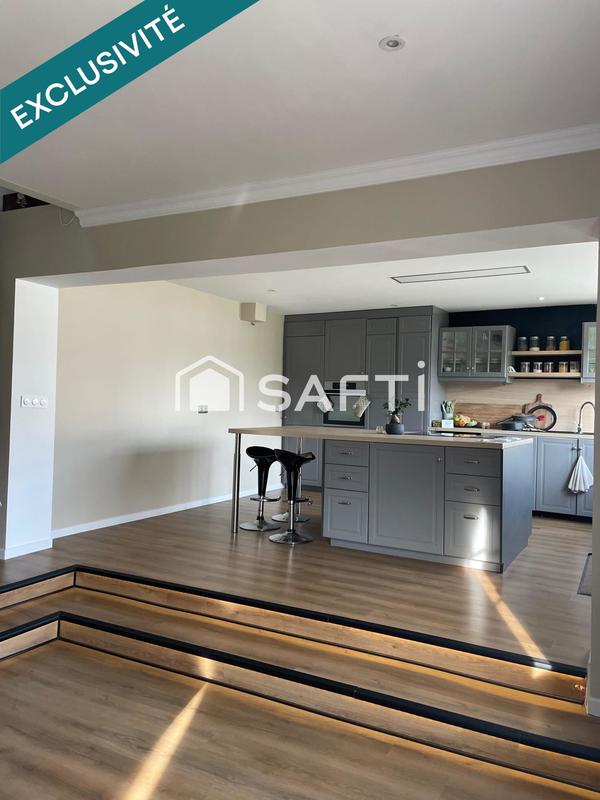 Maison - 198 m² - 7 pièces