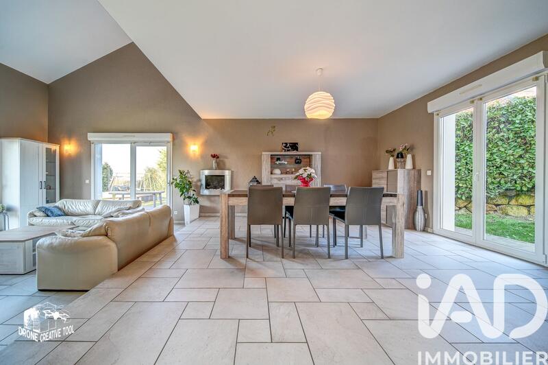Maison de maîtres - 214 m² - 8 pièces