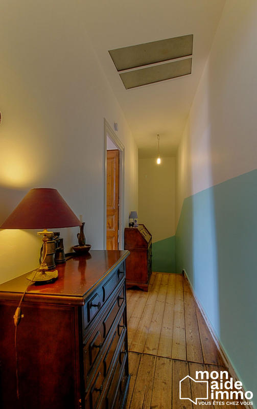 Maison traditionnelle - 135 m² - 5 pièces