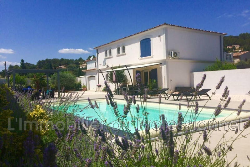 Maison - 175 m² - 6 pièces