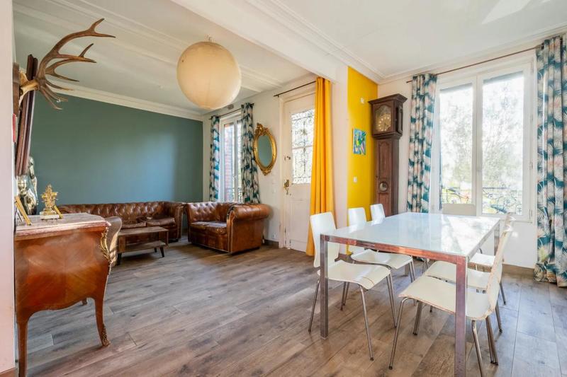 Maison - 90 m² - 5 pièces