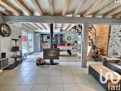 Maison - 152 m² - 6 pièces