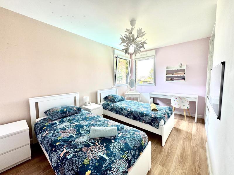 Maison - 125 m² - 7 pièces