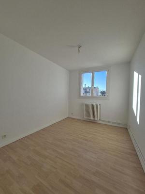 Appartement - 68 m² - 4 pièces