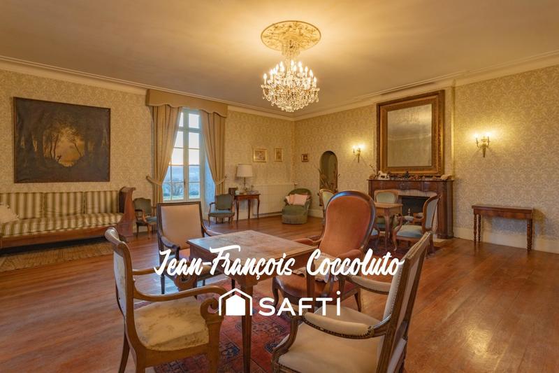 Château - 493 m² - 12 pièces