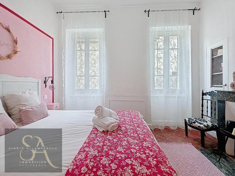 Maison de maîtres - 210 m² - 8 pièces