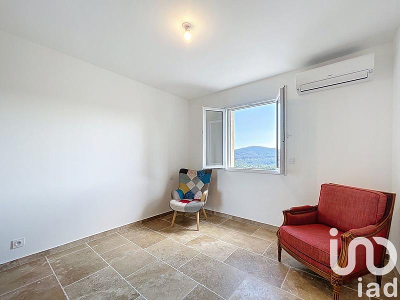 Maison - 257 m² - 10 pièces