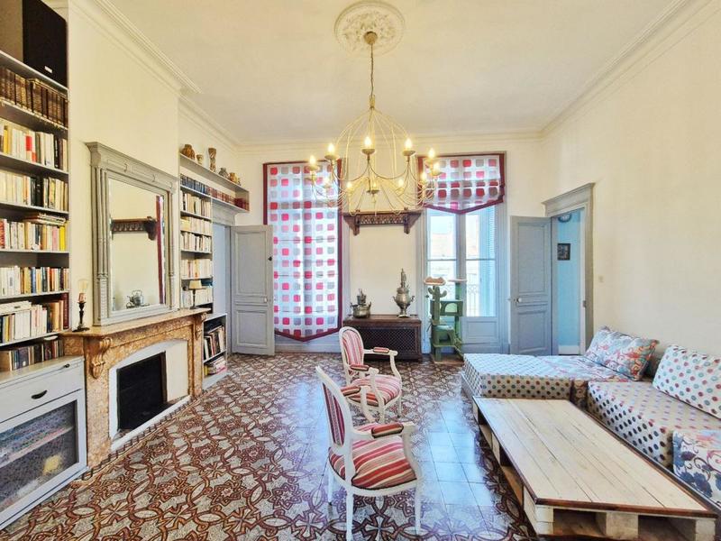 Appartement bourgeois - 150 m² - 6 pièces