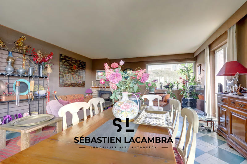 Propriété - 328 m² - 10 pièces