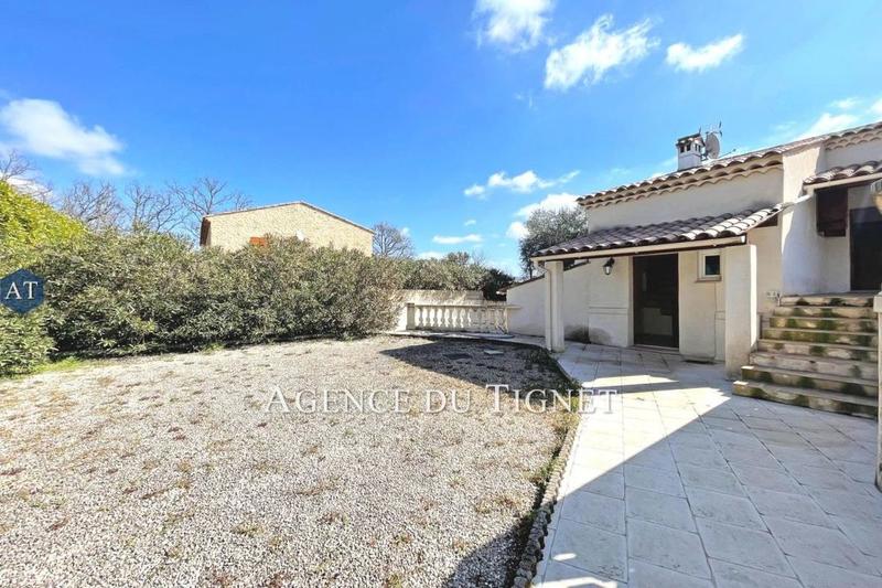 Appartement - 142 m² - 6 pièces