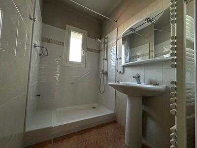 Appartement - 84 m² - 3 pièces