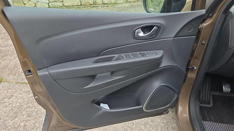 Renault Captur 0.9 TCe 90 Energy Intens - Première main