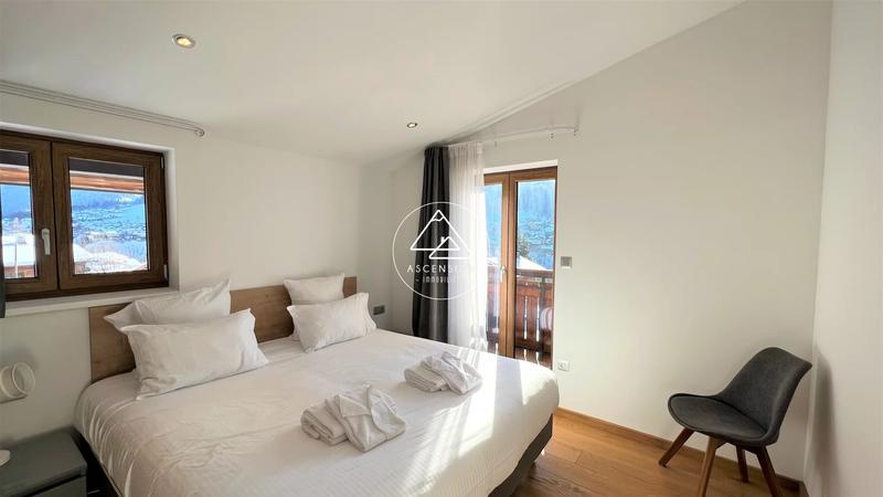 Appartement - 88 m² - 4 pièces