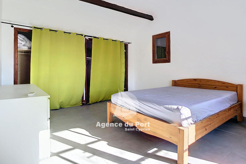 Maison - 93 m² - 5 pièces