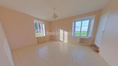 Corps de ferme - 310 m² - 11 pièces