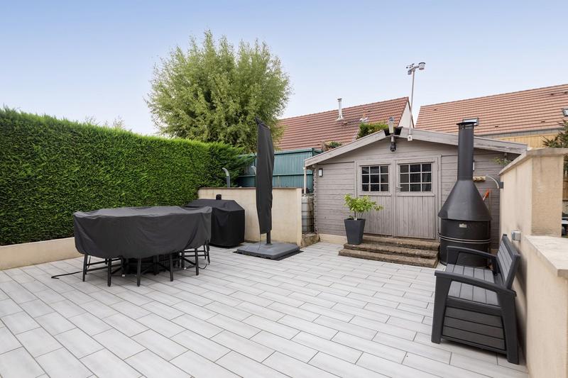 Maison - 127 m² - 6 pièces