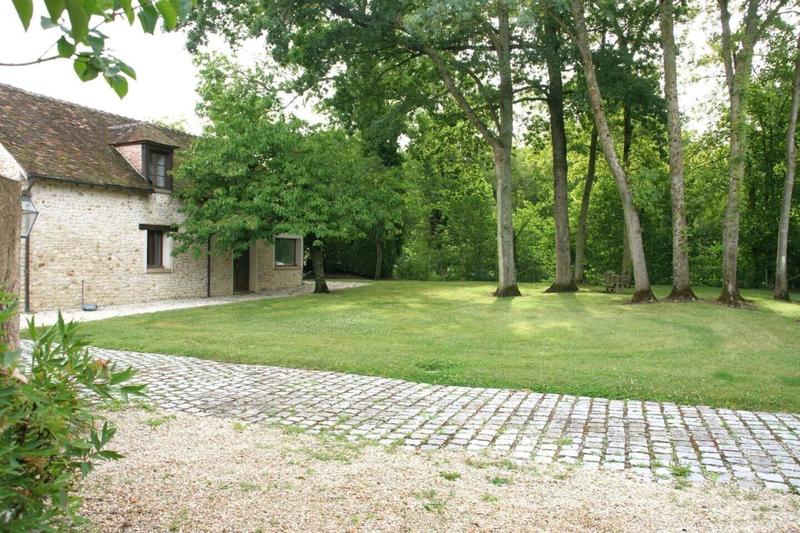 Propriété - 200 m² - 7 pièces