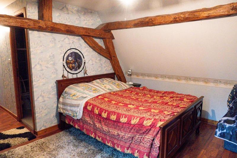 Maison - 200 m² - 8 pièces