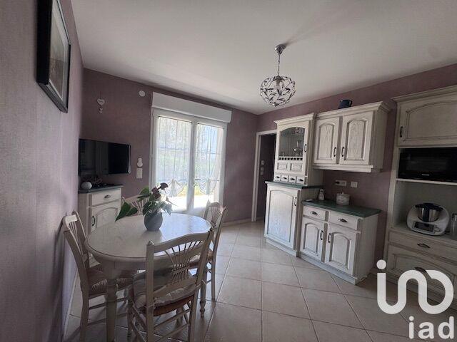 Maison - 205 m² - 7 pièces