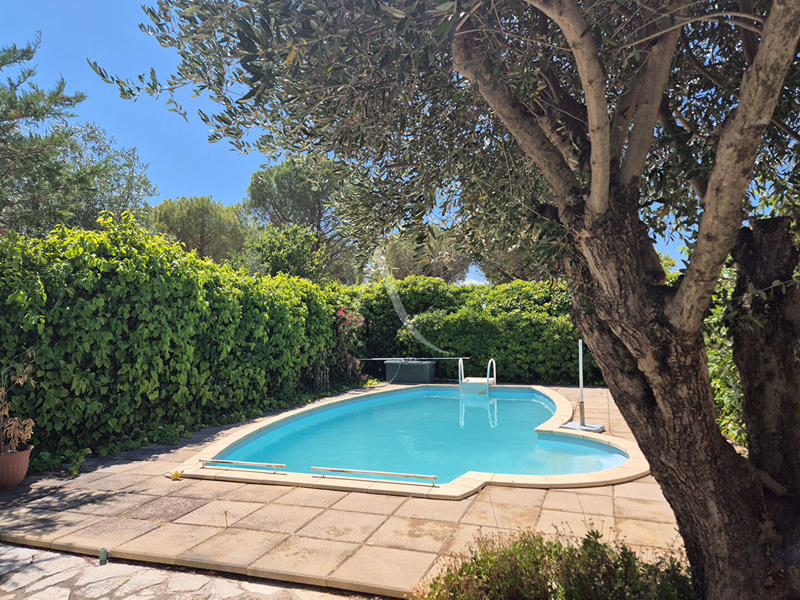 Maison - 170 m² - 6 pièces