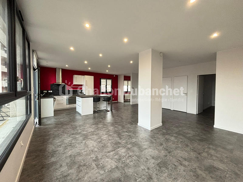 Appartement - 86 m² - 3 pièces