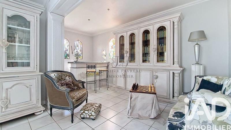 Maison - 165 m² - 5 pièces