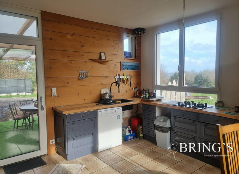 Maison traditionnelle - 78 m² - 5 pièces