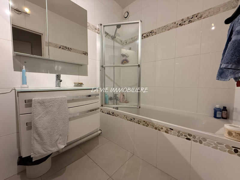 Appartement - 92 m² - 3 pièces