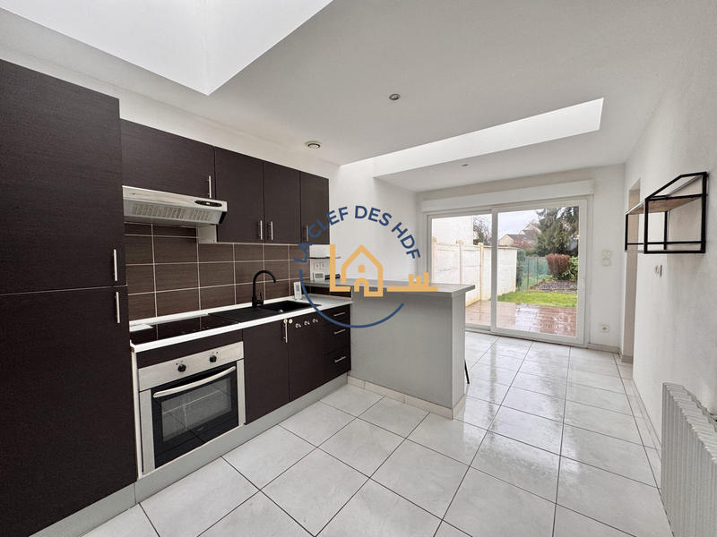 Maison - 110 m² - 4 pièces