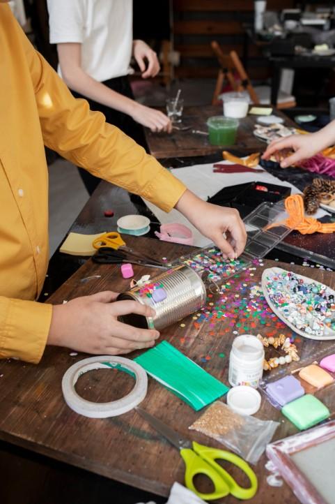 Les ateliers de l'Inter'Val : Mosaïque &amp; Street-Art - l’art au coin de la rue